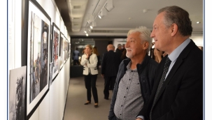 'Zamana direnenler fotoğraf sergisi' açıldı