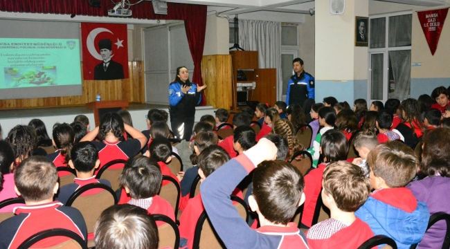 500 öğrenciye siber zorbalık eğitimi