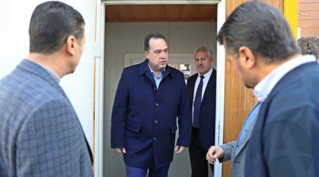 Akhisar'da taksi kabinlerinin montajı başladı