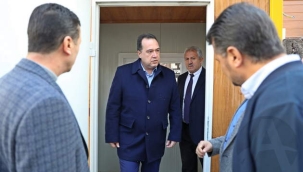 Akhisar'da taksi kabinlerinin montajı başladı