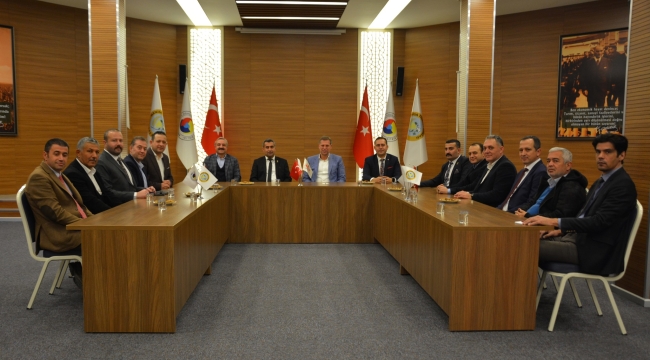 ATSO yönetimi borsayı ziyaret etti