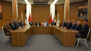 ATSO yönetimi borsayı ziyaret etti