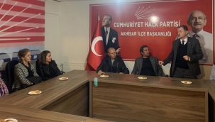 Balaban ve Oğur milletvekili adaylığını Akhisar'da açıkladı