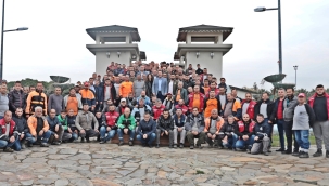 Başkan Dutlulu,Akhisar'ı güzelleştiren saha personeliyle buluştu