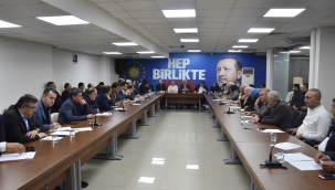 Başkan Hızlı, ilçe başkanlarıyla toplandı
