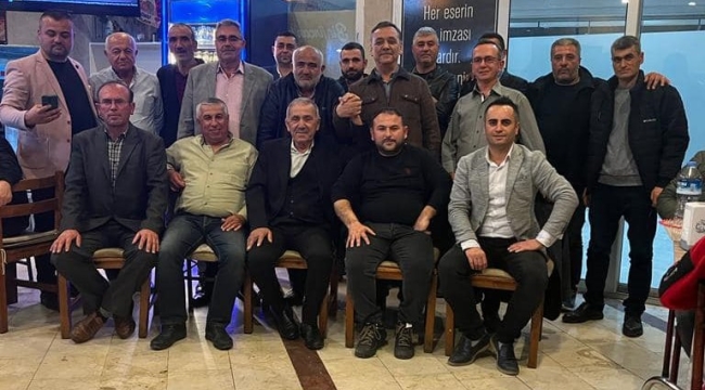 Başkan Ülgen meclis üyelerine yemek verdi