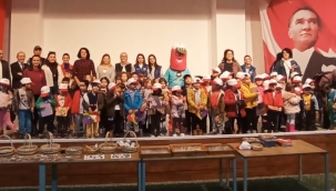 Demirci'de okullarda böcek şenliği