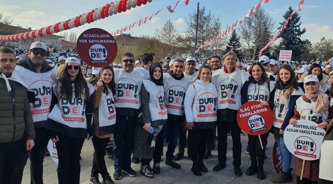 Eczacılar Konya'da eylem kararı aldı