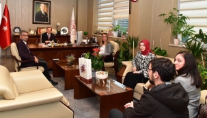 Eczacılar odası yönetimi sağlık müdürünü ziyaret etti