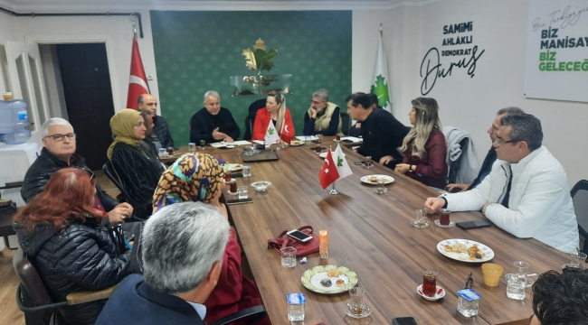 Gelecek partisi ilçe başkanları toplandı