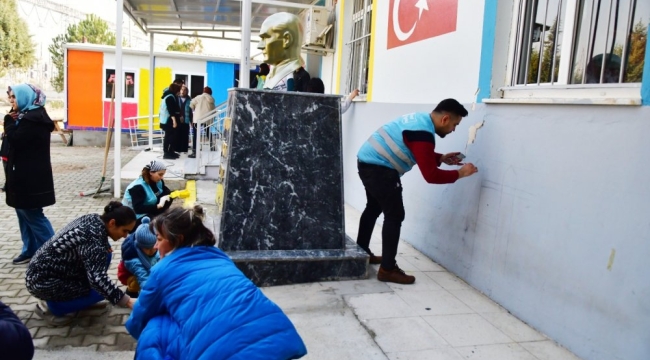 İmece çalışması ile yapılan okul eğitme açıldı
