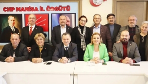 İzmit Belediye Başkanı Av. Fatma Kaplan Hürriyet Manisa'da.
