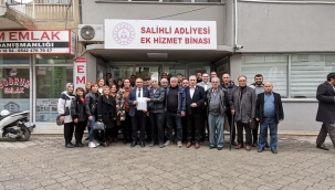 Seçimi kazanan başkanlar mazbatalarını aldı