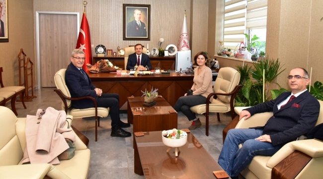 Tabip Odası, il sağlık müdürü ve eczacıları odasını ziyaret etti