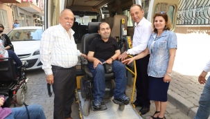 Turgutlu'da yüzler "sosyal belediyecilik" ile gülüyor