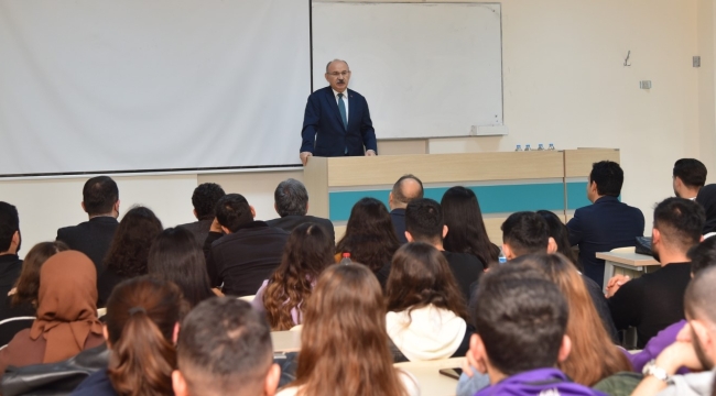 Vali Karadeniz'den öğrencilere 5 maddelik başarı öğüdü