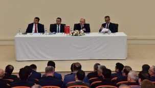 Vali Karadeniz Köprübaşında toplantılara katıldı