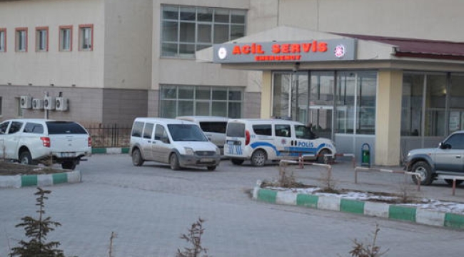 Ağrıda askeri araç devrildi,2 asker şehit oldu