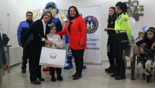 Ayten Uslusoy çocukları sevindirdi