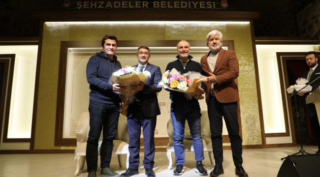 Başkan Hızlı"sosyal medya çağında edebiyat" söyleşisine katıldı