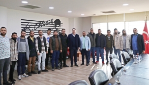 CHP,İzmir'de roman buluşması düzenliyor