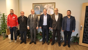 Kızılay yöneticileri başkan Dutlulu'yu ziyaret etti