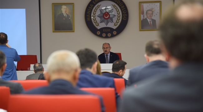 Manisa'da arsa,ödenek ve hukuki sorunlar yüzünden 105 projeye başlanamadı