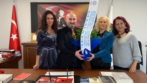 Memleket partisi yöneticileri baroyu ziyaret etti