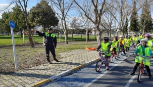 Öğrencilere trafik eğitimi