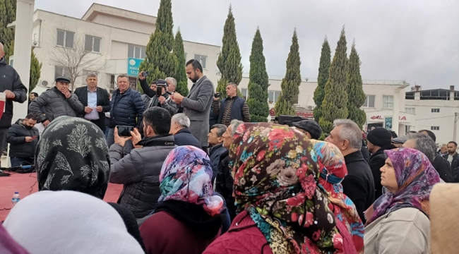 Selendi'de tütün üreticileri meydana indi