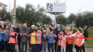 Turgutlu'da Karaca ile Arabulan parkları açıldı