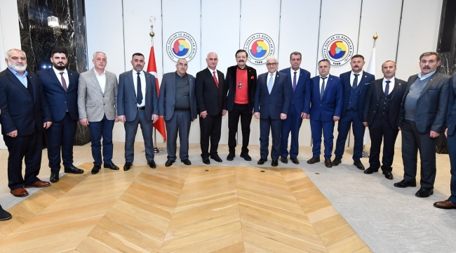 Turgutlu ticaret borsası yönetimi TOBB'ni ziyaret etti.