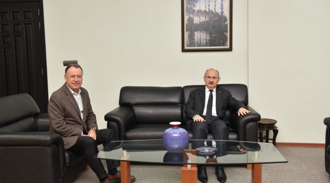 Vali Karadeniz firmaları ziyaret etti