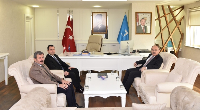 Vali Karadeniz kurum müdürlerini ziyaret etti