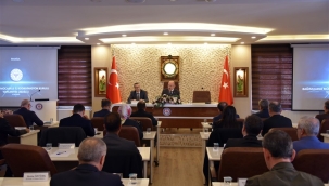 Vali Karadeniz'metruk binaların kalanın yıkımı tamamlansın'