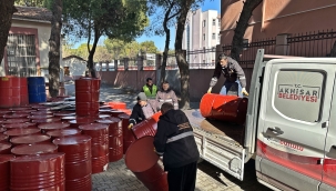 Akhisar'dan varillerden yapılan sobalar yola çıktı
