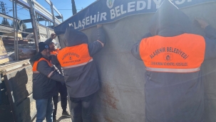 Çadırlar kuruldu, depremzedeler soğuktan kurtuldu