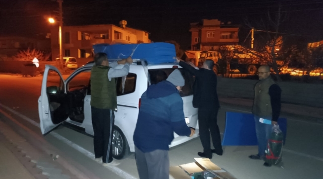 CHP adayı Balaban, soğukta titreyen depremzellerin yardımına koştu