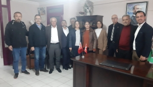 CHP il yöneticileri başkan Ülgen'i ziyaret etti