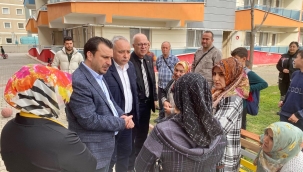 CHP milletvekilleri depremzedeleri ziyaret etti