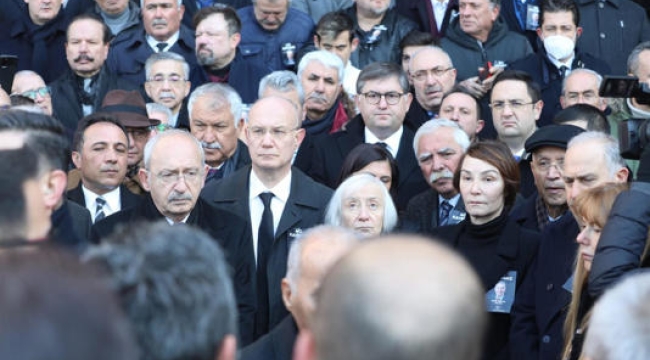 Deniz Baykal'a veda