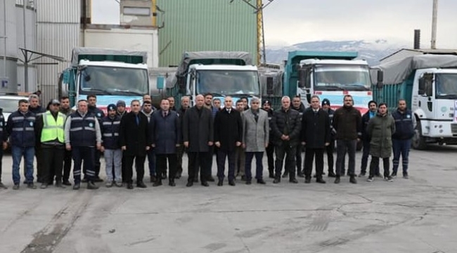 Deprem bölgesine yem gönderimi sürüyor