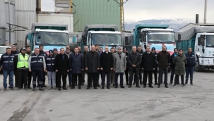 Deprem bölgesine yem gönderimi sürüyor