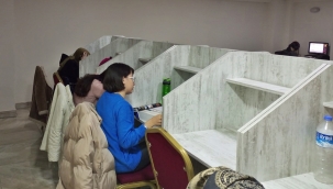 Etüt merkezi öğrencilerle dolup taşıyor