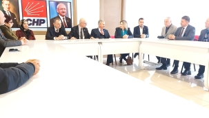 Gelecek parti Manisa il yönetimi CHP'yi ziyaret etti