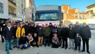 Gelecek partisi tırıda yola çıktı