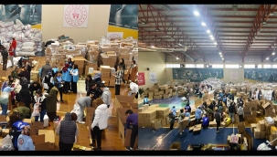 Manisa'da 78 tır yardım