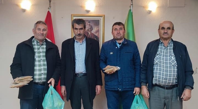 Tütün üreticilerine tohum dağıtıldı