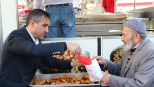 Yaşamını yitiren depremzedeler için lokma hayrı