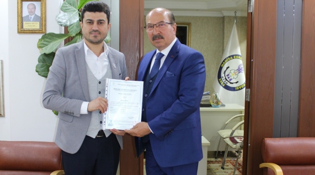 Başarılı emlakcılar belgelerini aldı